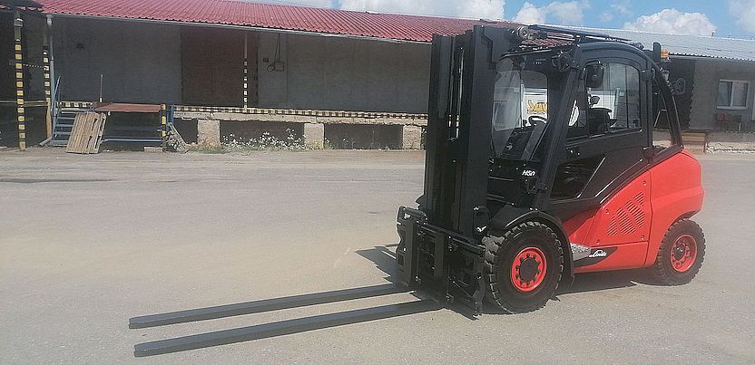 LINDE H50D-02 triplex pozicionér s bočním posuvem
