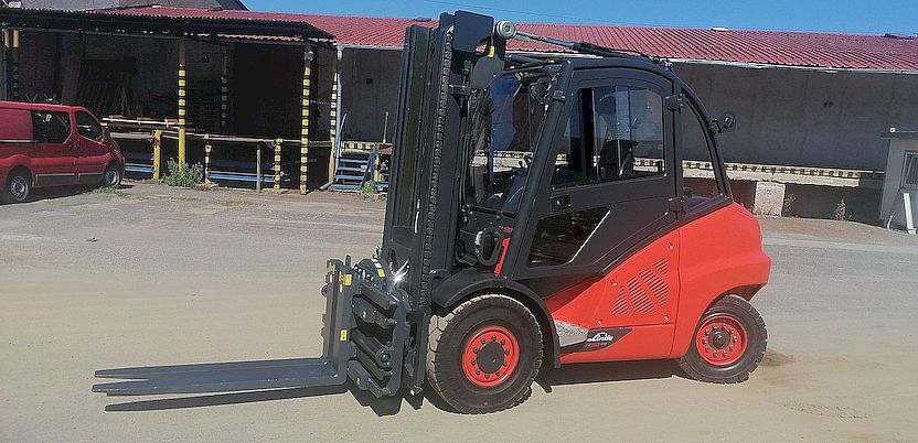 LINDE H50D-02/600 otoč 360° + svěrné vidle